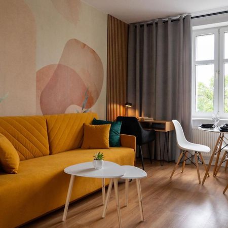 Japan Garden Hetmanska 3 Apartment Poznan Ngoại thất bức ảnh